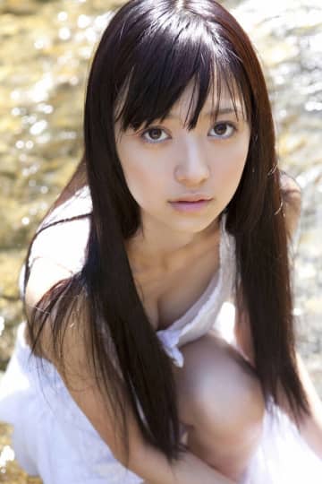 逢沢 りな ヌード