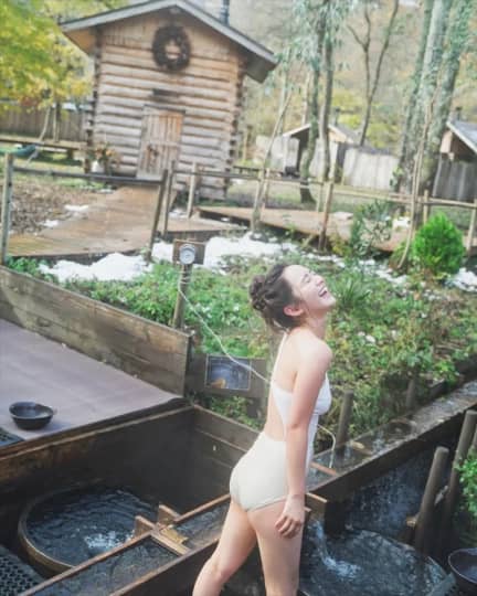 岡田結実のエロいお尻にかぶりつき！