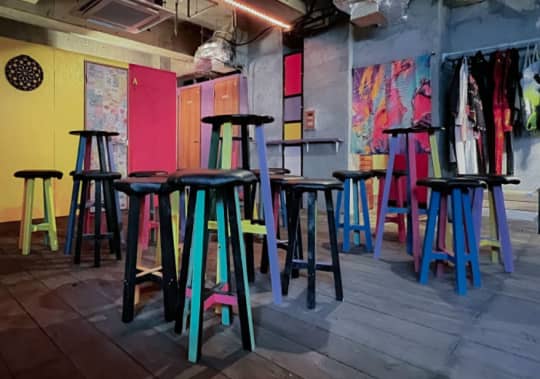 ハプニングバー