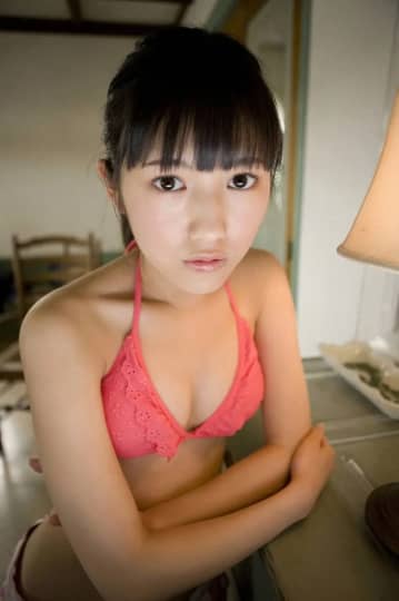 渡辺麻友 おっぱい
