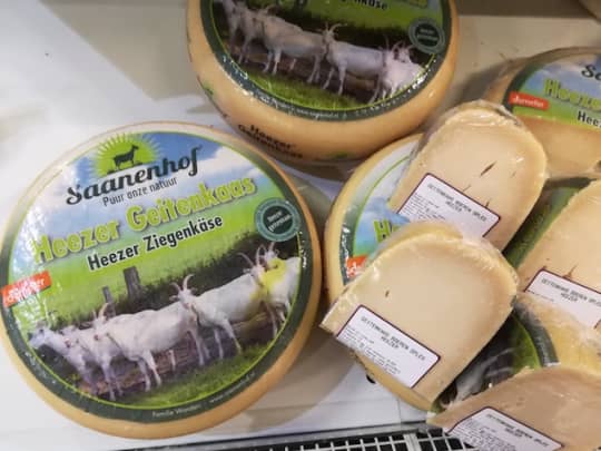 オランダのヤギチーズ