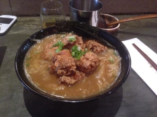 店内で頂けるラーメン