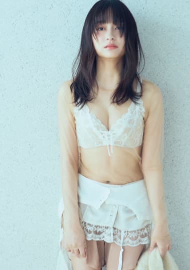 影山優佳 エロ