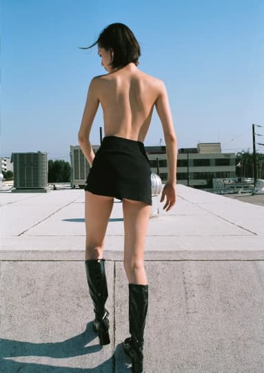 水原希子 乳首