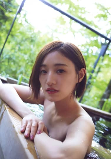 中田花奈 水着