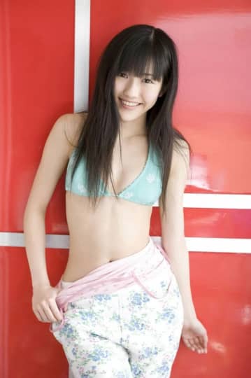 渡辺麻友 おっぱい