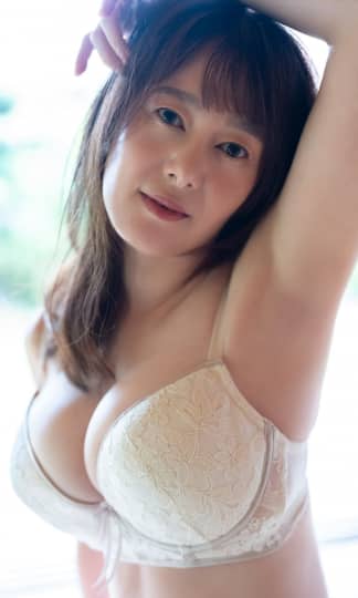 竹中知華 おっぱい