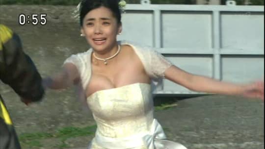 倉科カナ おっぱい