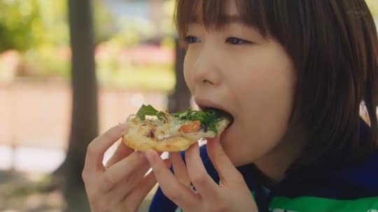 飯豊まりえ エロ