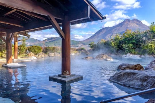 由布岳が望める露天風呂