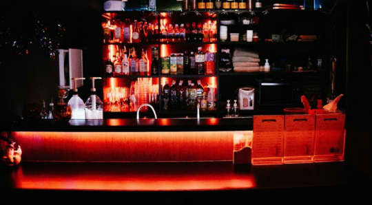 パピヨンの店内