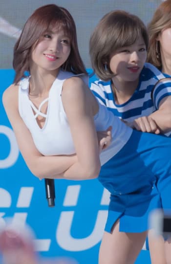 TWICE Momo(モモ) エロ