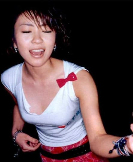 宇多田ヒカル　エロ