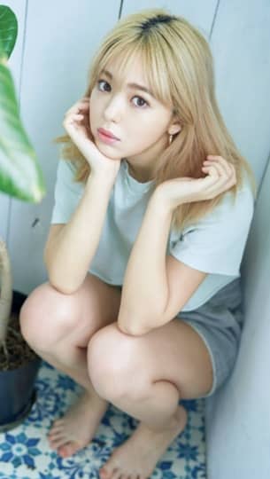 藤田ニコルのパンチラ