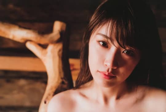 高山一実 おっぱい