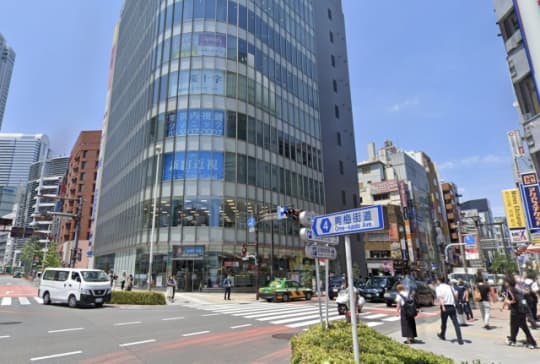 セレブショップ新宿の行き方