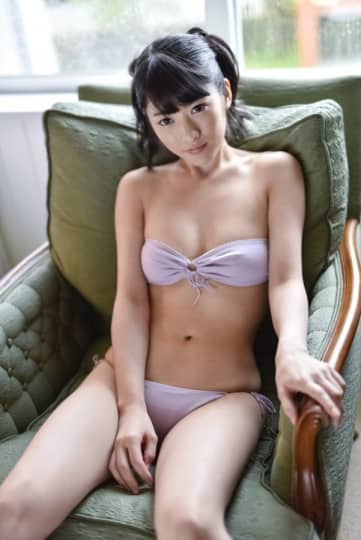 神谷えりな おっぱい