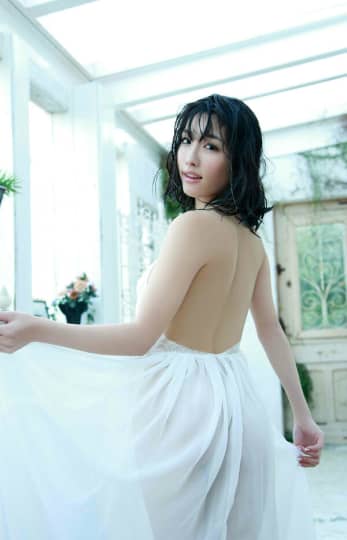 今野杏南 おっぱい