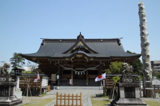 諏訪神社　本殿