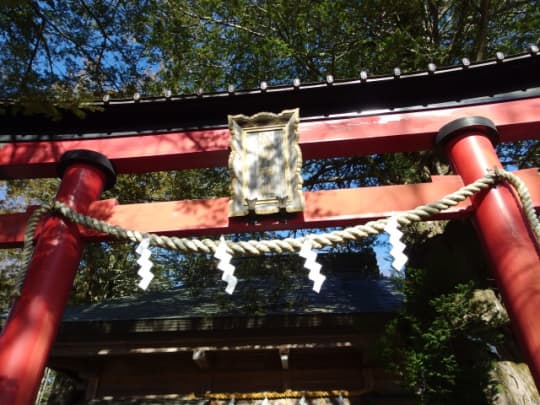 忍野八海浅間神社　鳥居