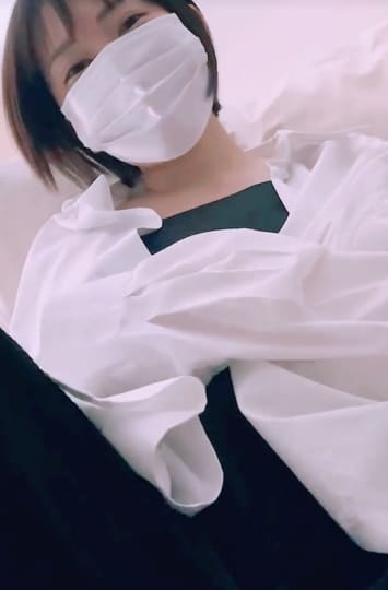 丸の内OLレイナ 