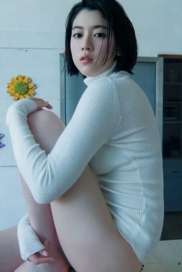 三吉彩花 エロ