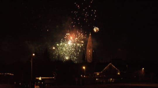 アイスランドの大晦日でおしまい！