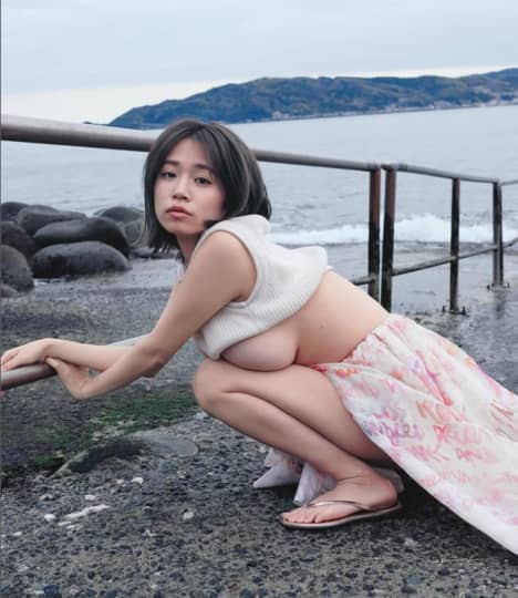 菜乃花 おっぱい