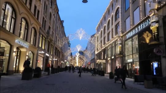 駅から王宮までの遊歩道