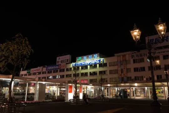 新潟駅_夜