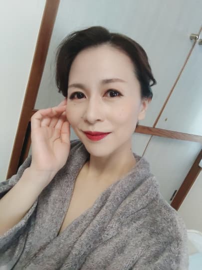井上綾子