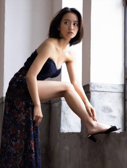 岡田結実のエロいパンチラ画像