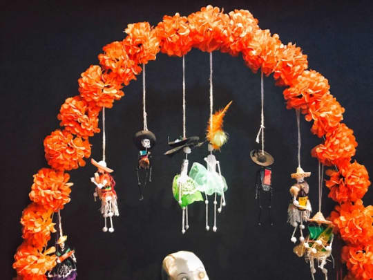 メキシコ死者祭りの飾り