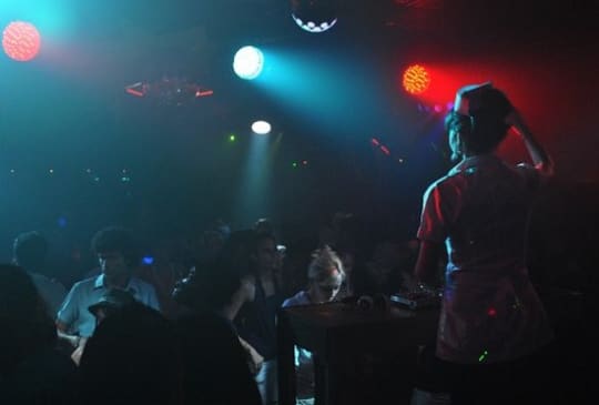 ダンスフロアの様子