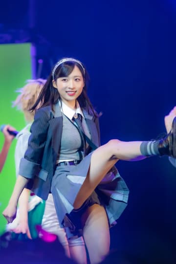 小栗有以 エロ
