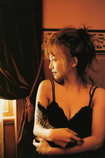 華原朋美　エロ