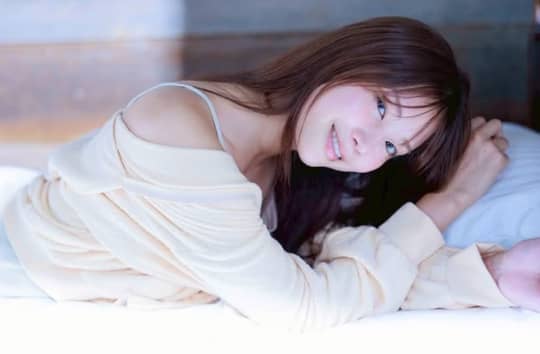稲村亜美 おっぱい