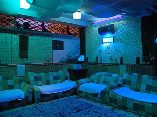 エイジャ店内