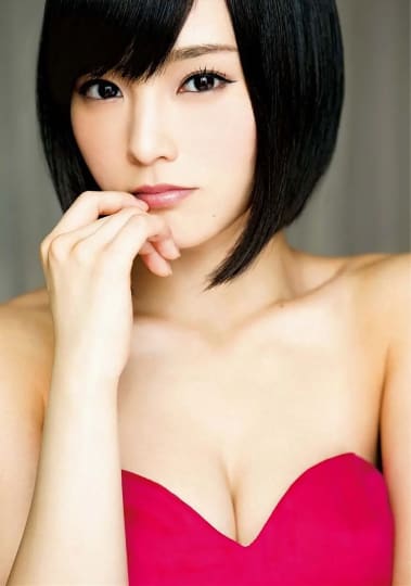 山本彩 おっぱい