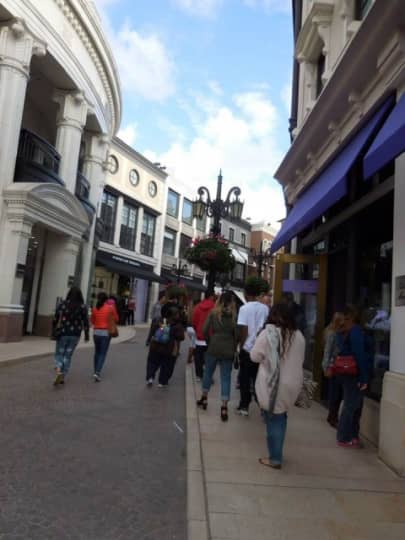 ロデオドライブ