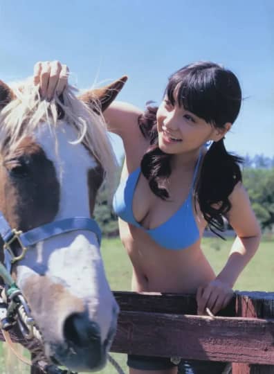 倉科カナ おっぱい