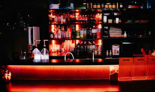 パピヨンの店内