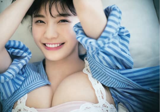 小倉優香 おっぱい