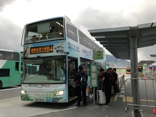 香港　澳門口岸　バス乗り場