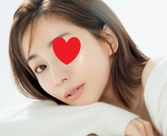 女性