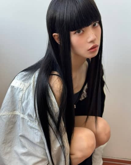 ILLIT(アイリット) エロ