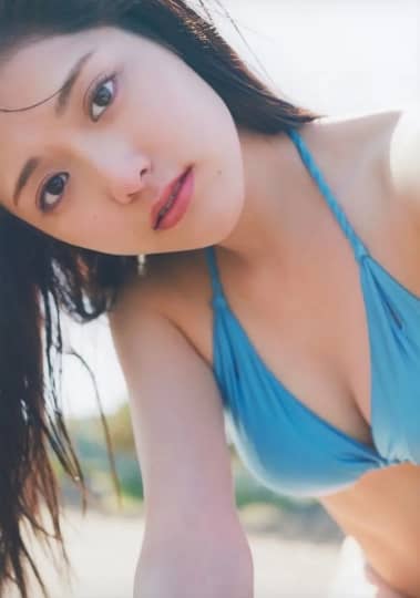 女性芸能人濡れ場シーン