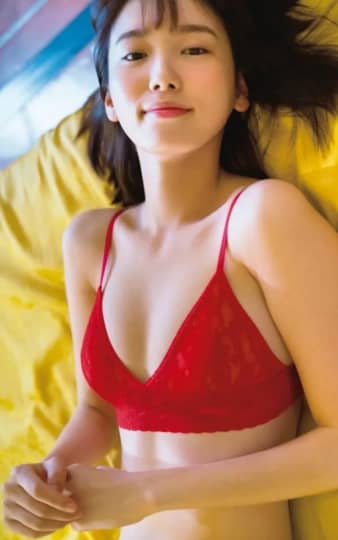 飯豊まりえ エロ