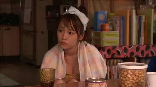 女性芸能人濡れ場シーン