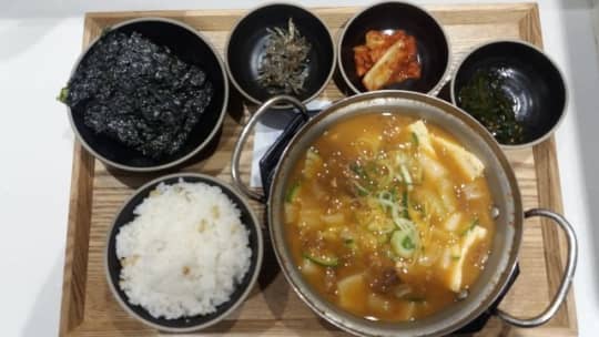 釜山ロッテデパートの食事